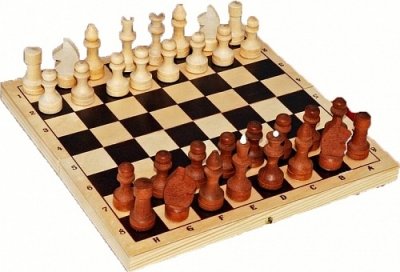 Шахматы Larsen парафиновые с доской от магазина Супер Спорт
